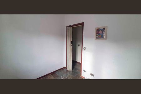 Casa à venda com 160m², 4 quartos e 3 vagas