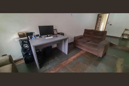 Casa à venda com 160m², 4 quartos e 3 vagas
