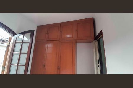 Casa à venda com 160m², 4 quartos e 3 vagas