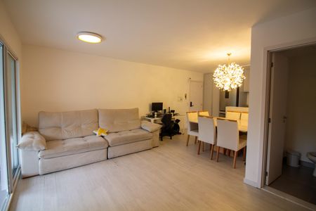 Sala de apartamento para alugar com 2 quartos, 110m² em Santo Amaro, São Paulo
