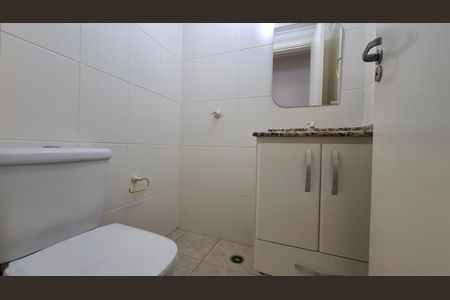 Apartamento para alugar com 53m², 2 quartos e sem vaga Apartamento para alugar com 53m², 2 quartos e sem vagaBanheiro 2