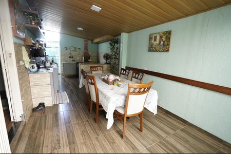Casa à venda com 150m², 3 quartos e 3 vagas