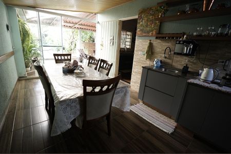 Casa à venda com 150m², 3 quartos e 3 vagas