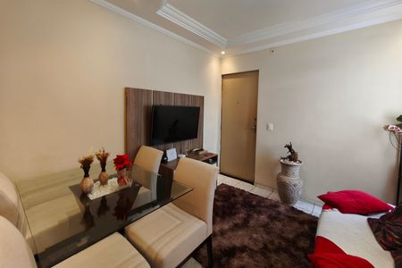 Apartamento à venda com 65m², 2 quartos e 1 vaga Apartamento à venda com 65m², 2 quartos e 1 vagaSala