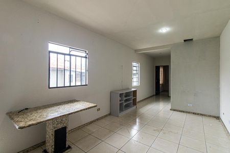 Casa para alugar com 43m², 1 quarto e sem vaga Casa para alugar com 43m², 1 quarto e sem vagaSala/Cozinha