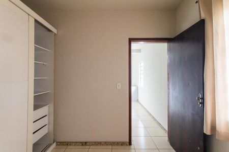 Quarto  de casa para alugar com 1 quarto, 43m² em Cidade Industrial de Curitiba, Curitiba