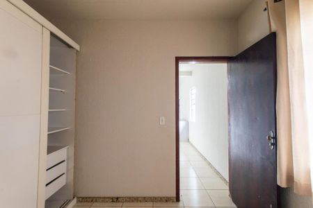 Quarto  de casa para alugar com 1 quarto, 43m² em Cidade Industrial de Curitiba, Curitiba