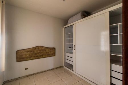 Quarto  de casa para alugar com 1 quarto, 43m² em Cidade Industrial de Curitiba, Curitiba
