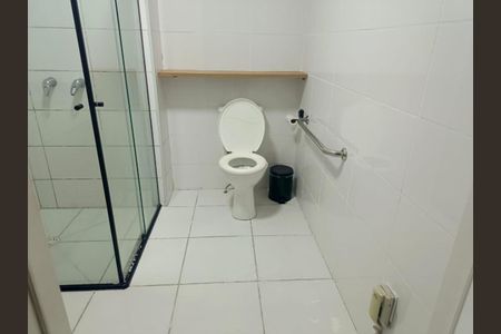 Apartamento para alugar com 43m², 2 quartos e 1 vaga Apartamento para alugar com 43m², 2 quartos e 1 vagaBanheiro