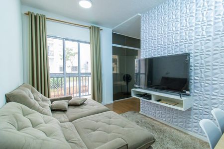 Sala de apartamento para alugar com 2 quartos, 43m² em Parque Reboucas, São Paulo