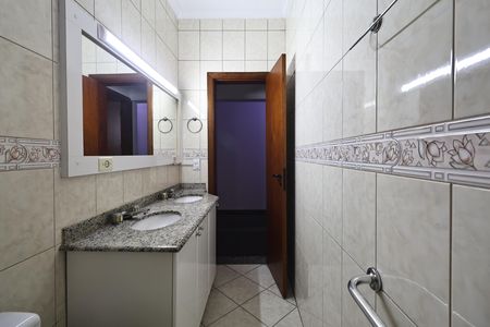 Apartamento à venda com 107m², 3 quartos e 3 vagas Apartamento à venda com 107m², 3 quartos e 3 vagasBanheiro