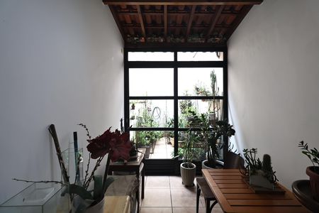 Apartamento à venda com 107m², 3 quartos e 3 vagas Apartamento à venda com 107m², 3 quartos e 3 vagasVaranda suíte