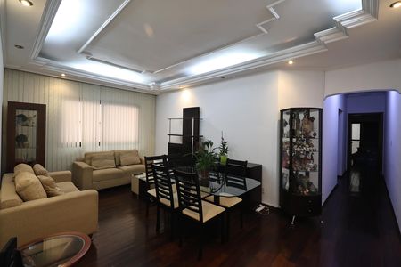 Sala de apartamento à venda com 3 quartos, 107m² em Vila Bastos, Santo André