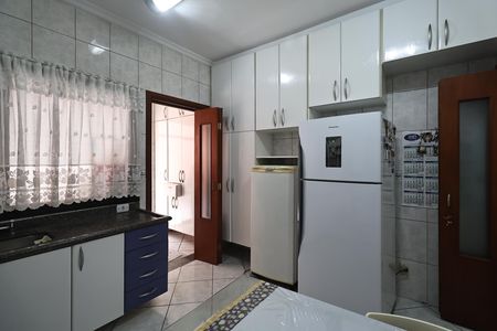 Apartamento à venda com 107m², 3 quartos e 3 vagas Apartamento à venda com 107m², 3 quartos e 3 vagasCozinha