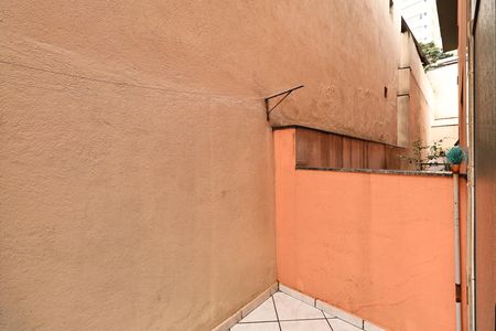 Apartamento à venda com 107m², 3 quartos e 3 vagas Apartamento à venda com 107m², 3 quartos e 3 vagasLavanderia