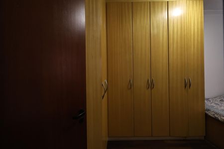Apartamento à venda com 107m², 3 quartos e 3 vagas Apartamento à venda com 107m², 3 quartos e 3 vagasQuarto 1