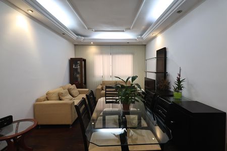 Apartamento à venda com 107m², 3 quartos e 3 vagas Apartamento à venda com 107m², 3 quartos e 3 vagasSala