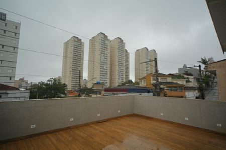 Casa à venda com 150m², 2 quartos e 2 vagasVaranda Quarto 1 