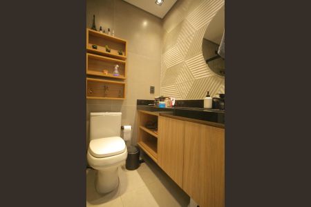 Casa à venda com 150m², 2 quartos e 2 vagasBanheiro da Área de convivência/serviço 