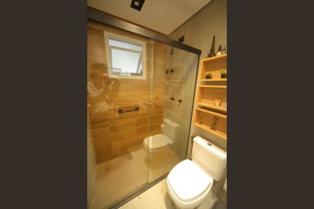 Casa à venda com 150m², 2 quartos e 2 vagasBanheiro da Área de convivência/serviço 