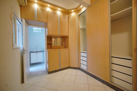 Suíte de apartamento para alugar com 2 quartos, 50m² em Vargem Grande, Florianópolis