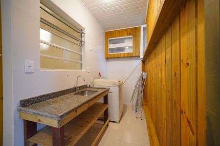 Área de Serviço de apartamento para alugar com 2 quartos, 50m² em Vargem Grande, Florianópolis