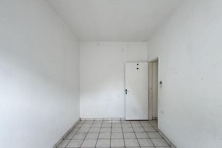 Casa à venda com 2700m², 4 quartos e 2 vagas Casa à venda com 2700m², 4 quartos e 2 vagasQuarto 2 - Casa 2
