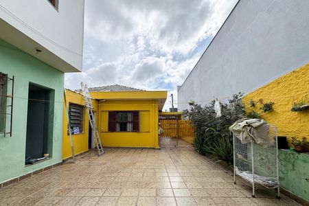 Casa à venda com 2700m², 4 quartos e 2 vagas Casa à venda com 2700m², 4 quartos e 2 vagasÁrea de Serviço