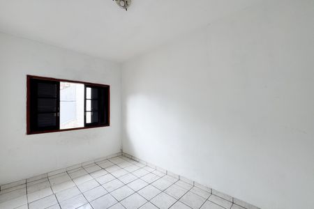 Casa à venda com 2700m², 4 quartos e 2 vagas Casa à venda com 2700m², 4 quartos e 2 vagasQuarto 2 - Casa 2