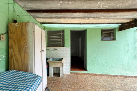 Casa à venda com 2700m², 4 quartos e 2 vagas Casa à venda com 2700m², 4 quartos e 2 vagasÁrea de Serviço