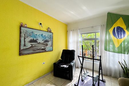 Casa à venda com 2700m², 4 quartos e 2 vagas Casa à venda com 2700m², 4 quartos e 2 vagasSala - Casa 1