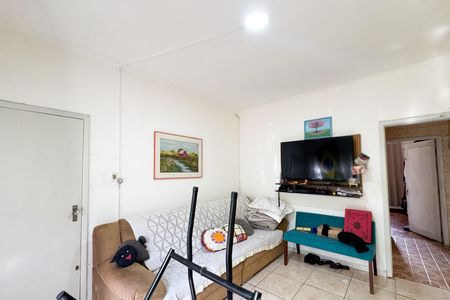 Casa à venda com 2700m², 4 quartos e 2 vagas Casa à venda com 2700m², 4 quartos e 2 vagasSala - Casa 1