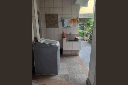 Casa para alugar com 200m², 3 quartos e 3 vagas Casa para alugar com 200m², 3 quartos e 3 vagasÁrea de serviço