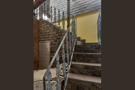 Casa para alugar com 200m², 3 quartos e 3 vagas