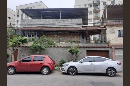 Casa para alugar com 200m², 3 quartos e 3 vagas Casa para alugar com 200m², 3 quartos e 3 vagasÁrea exteÁrea externarna