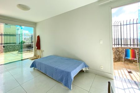 Apartamento à venda com 200m², 3 quartos e 2 vagas Apartamento à venda com 200m², 3 quartos e 2 vagasSala de Estar