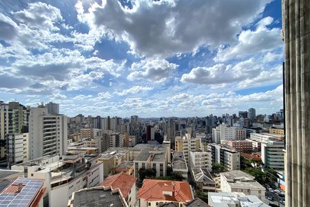 Vista da Sala de apartamento à venda com 3 quartos, 200m² em Gutierrez, Belo Horizonte