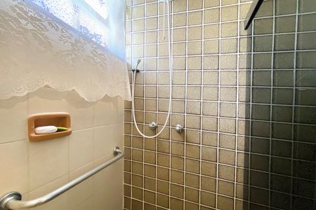 Apartamento à venda com 200m², 3 quartos e 2 vagas Apartamento à venda com 200m², 3 quartos e 2 vagasBanheiro