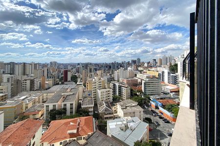 Apartamento à venda com 200m², 3 quartos e 2 vagas Apartamento à venda com 200m², 3 quartos e 2 vagasVista