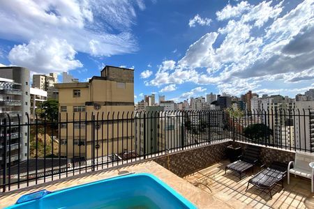 Apartamento à venda com 200m², 3 quartos e 2 vagas Apartamento à venda com 200m², 3 quartos e 2 vagasCobertura