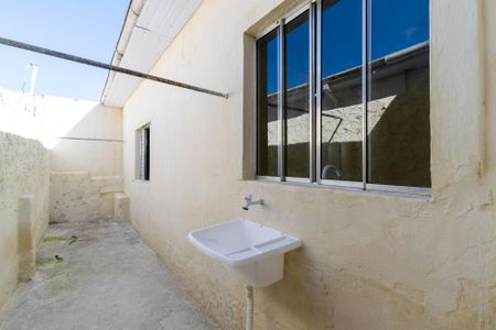 Área de Serviço de casa para alugar com 1 quarto, 37m² em Vila Babilonia, São Paulo