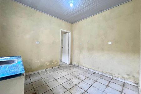 Sala/Cozinha de casa para alugar com 1 quarto, 37m² em Vila Babilonia, São Paulo