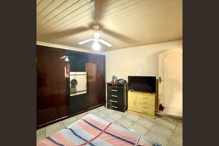 Casa à venda com 290m², 4 quartos e 4 vagas Casa à venda com 290m², 4 quartos e 4 vagasQuarto 2