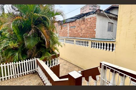 Casa à venda com 290m², 4 quartos e 4 vagas