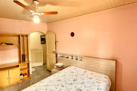 Casa à venda com 290m², 4 quartos e 4 vagas Casa à venda com 290m², 4 quartos e 4 vagasQuarto 1