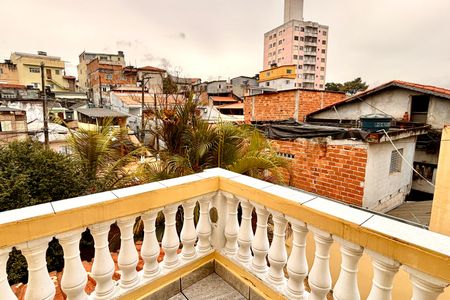 Casa à venda com 290m², 4 quartos e 4 vagas Casa à venda com 290m², 4 quartos e 4 vagasVista da Varanda