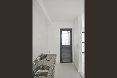 Apartamento à venda com 74m², 2 quartos e 2 vagasCozinha