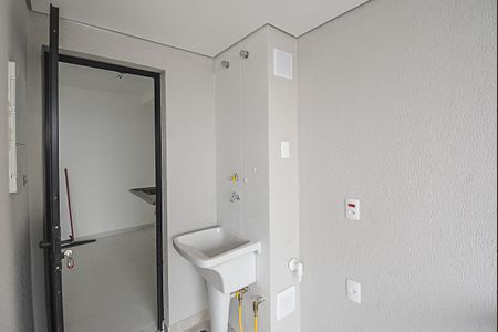 Apartamento à venda com 74m², 2 quartos e 2 vagasÁrea de Serviço