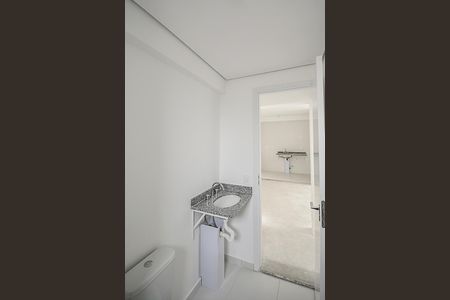 Apartamento à venda com 71m², 2 quartos e 1 vaga Apartamento à venda com 71m², 2 quartos e 1 vagaBanheiro