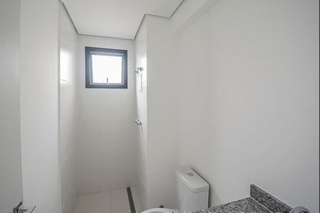 Apartamento à venda com 71m², 2 quartos e 1 vaga Apartamento à venda com 71m², 2 quartos e 1 vagaBanheiro